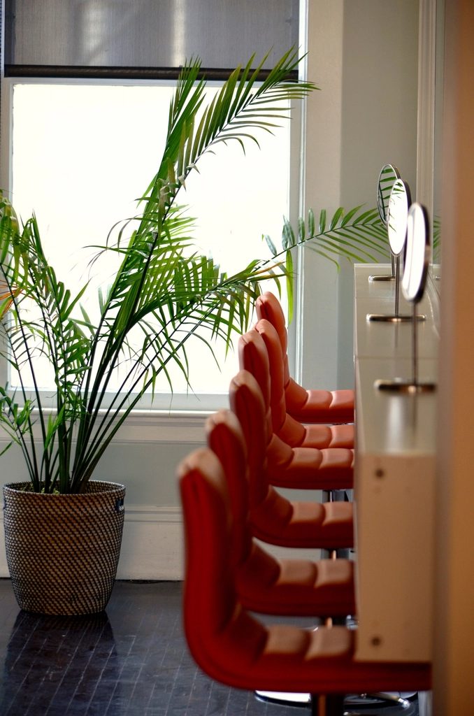 A photo of Salon Lina